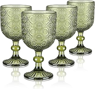 Joeyan 350ml Vert Verres à Vin Rouge Vintage,Lot de 4 Colorés Verre a Pieds Relief en Florale, Design Baroque Rétro Gobelets Eau pour Boire Boissons Jus apero aperitif, Passe au Lave-Vaisselle